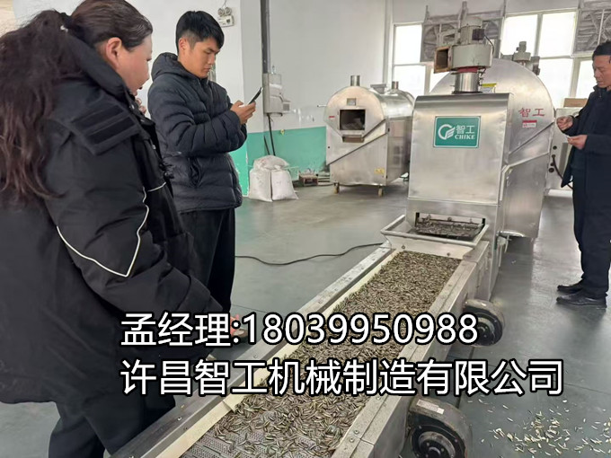 2月4日，河南客戶來廠試機(jī)！